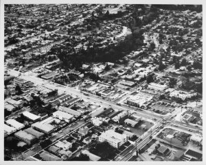 Aerial Photograph of the intersection of Wilshire Boulevard and Bundy Avenue in west Los Angeles